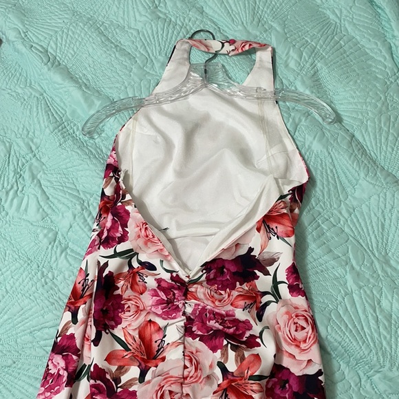 L’ATISTE Floral Halter Gown - Picture 5 of 5